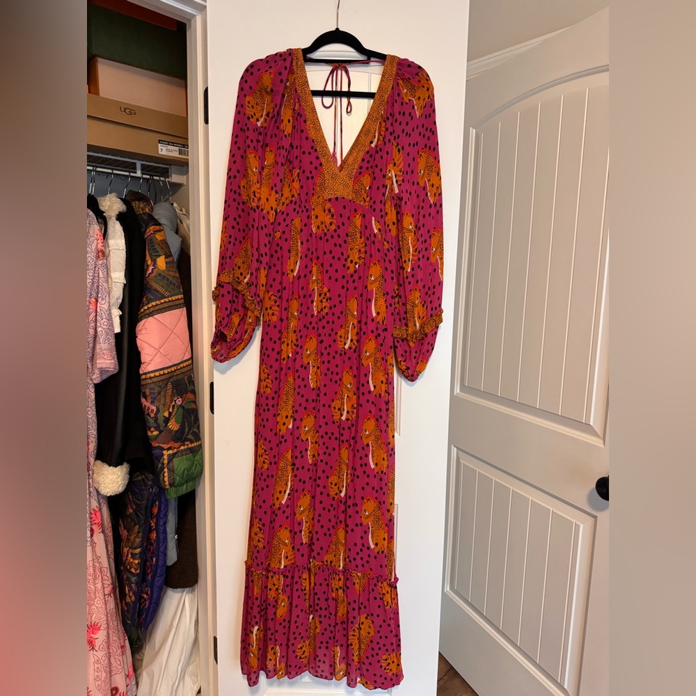 FARM Rio Pink and Orange Long Sleeve Maxi Dress size M EUC
